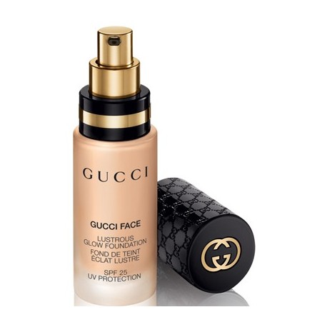 Lustrous Glow Foundation SPF 25 Gucci