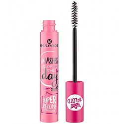 Lashes of the day Essence